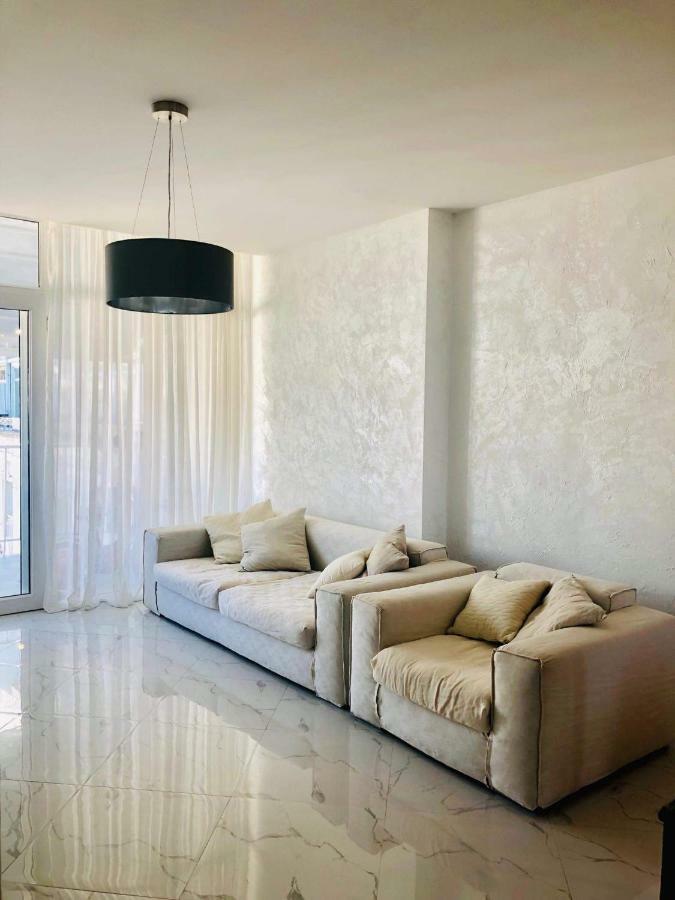 Tg Apartment Sea View Batumi Zewnętrze zdjęcie