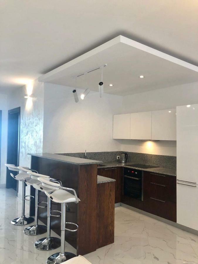 Tg Apartment Sea View Batumi Zewnętrze zdjęcie