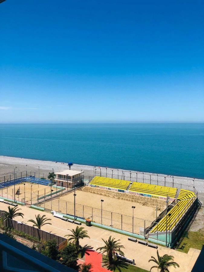 Tg Apartment Sea View Batumi Zewnętrze zdjęcie